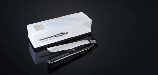 GHD Platinum+ Styler 1" Flat Iron